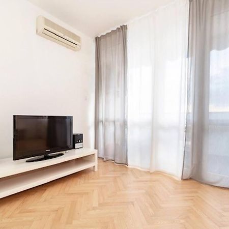 Sea City View W/ 2Bd 1Bt Free Street Parking Риека Экстерьер фото