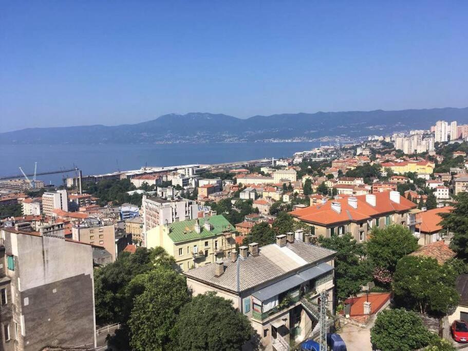 Sea City View W/ 2Bd 1Bt Free Street Parking Риека Экстерьер фото